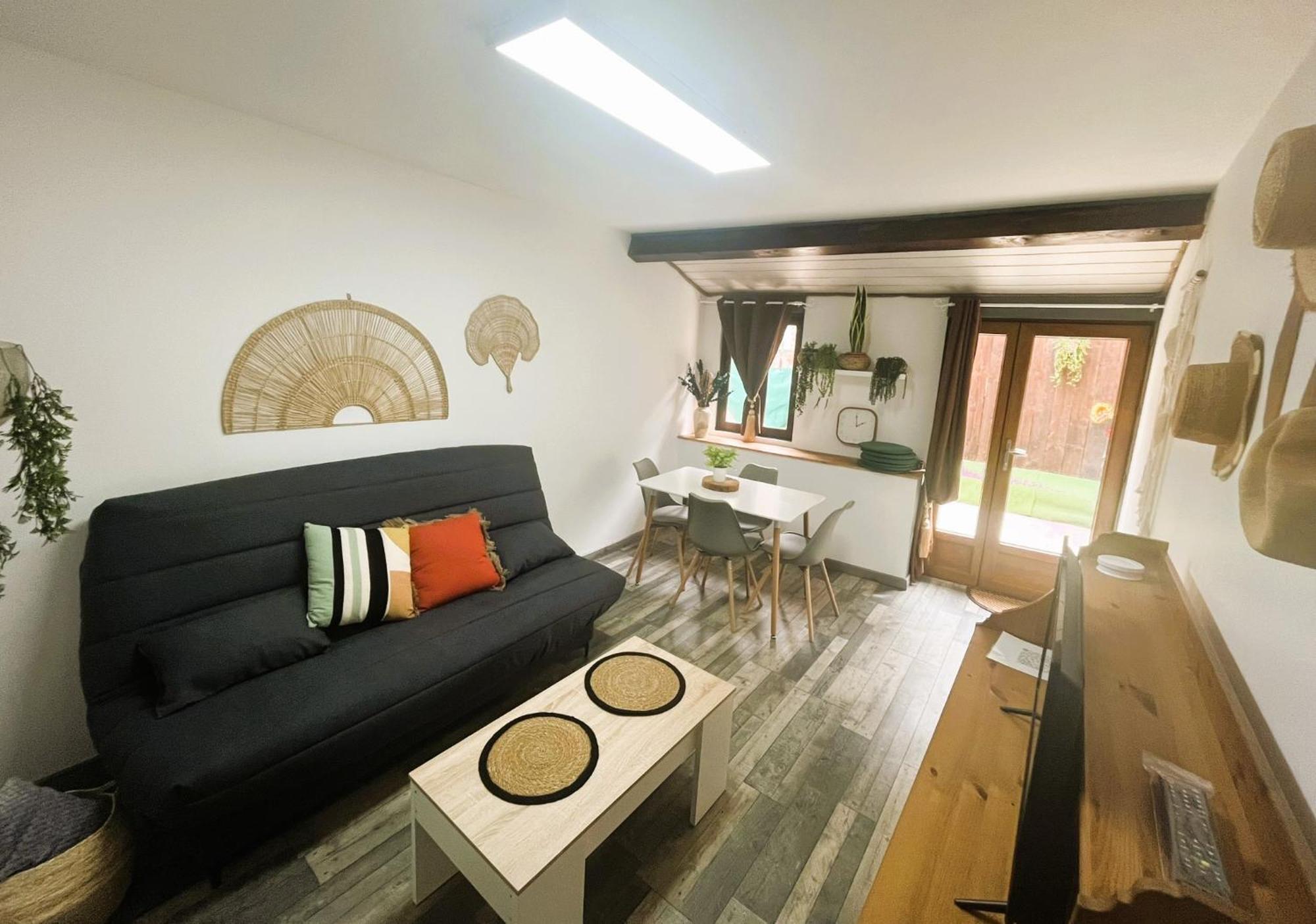 Ferienwohnung Au Pied Des Remparts 10 Rue Saint Jean Villefranche-de-Conflent Exterior foto